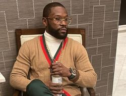 фото - Мейвезер обескуражил многих заявлением о подарках на праздники