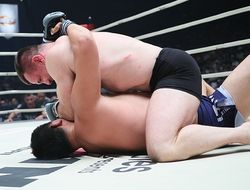 фото - Rizin: 43-летний «Кро Коп» за минуту уничтожил 47-летнего Косаку