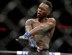 фото - UFC 234: Исраэль Адесанья победил Андерсона Силву