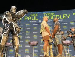 фото - Тату-челлендж от Джейка Пола и Тайрона Вудли: цитаты, фото, видео