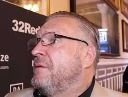 фото - «На его месте я бы подрался с Усиком». Менеджер Фьюри о возможном возвращении Тайсона