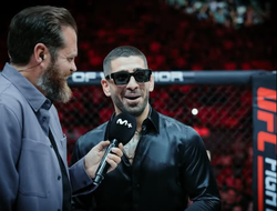 фото - Махачев отказался от титула. За него подерётся Топурия — есть дата и соперник