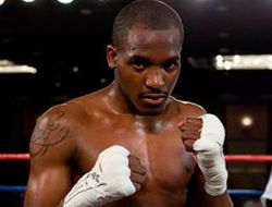 фото - (Результаты) Рэй Робинсон остановил Рэя Нарха