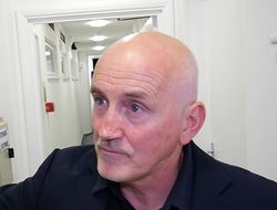 фото - «Усик нокаутирует Фьюри в реванше». Легенда не видит шансов у Тайсона 