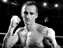 фото - Пётр Петров вышел в финал турнира Boxcino, где встретится с Каркамо