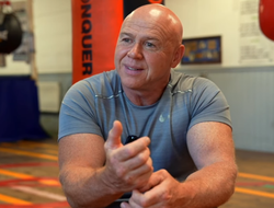 фото - Чего не хватило Фьюри, чтобы побить Усика. Мнение британского тренера