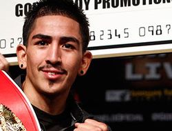 фото - Три миллиона – цена Санта Круса за бой с Ригондо