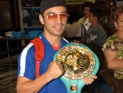 фото - Бою Фернандо Монтиэля и Эрика Мореля быть!