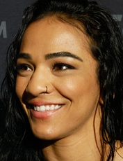 Вивьен Арауджо