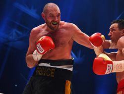 фото - У кого мощнее плюха, у Уайлдера или Кличко? Точно знает Тайсон Фьюри