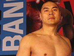 фото - Если у Фьюри и Джошуа не срастётся: китайский здоровяк рвётся в ринг с Энтони