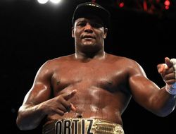 фото - Супертяжи Джо Джойс и Луис Ортис победили досрочно