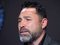 фото - Возможен ли бой Канело Альвареса и Жермалла Чарло в мае? Отвечает Де Ла Хойя