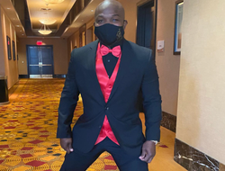 фото - «Бетербиев — это зыбучие пески». Брэдли о победе Артура над Ярдом