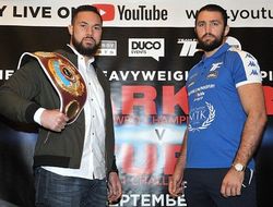 фото - Сторона Джозефа Паркера добилась замены рефери на поединок с Хьюи Фьюри