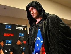 фото - Тайсон Фьюри: Нифига подобного, вам придётся терпеть меня ещё 10 лет