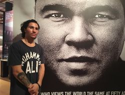 фото - Внук Мухаммеда Али начал карьеру с досрочной победы: видео