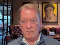 фото - Бетербиев – Бивол 2. «Поразительный и потрясающий бой». Мнение Фрэнка Уоррена