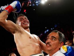 фото - Джейкобс и его тренер: Геннадий Головкин — молодец, так Санчесу и надо!