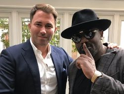 фото - Дерек Чисора прописался у Херна, озвучены планы на ближайшие полгода