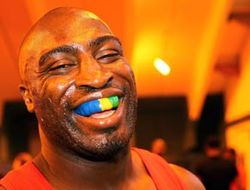 фото - Александр Дмитренко уступит дорогу Майклу Спротту?