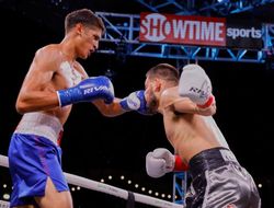 фото - Фундора намаялся с Окампо, но защитил «полутитул»: видео