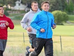 фото - Вести из соцсетей: Броунер веселит людей пробежками голышом, Головкин тоже бегает 