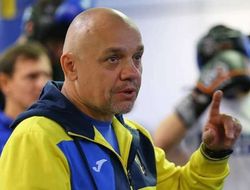 фото - «Ломаченко должен уверенно разбираться». Тренер сборной Украины не верит в Лопеса