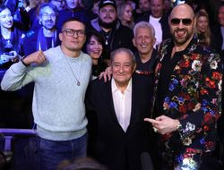 фото - Промоутер Фьюри: «Бой с Усиком состоится»