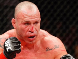 фото - Легенда ММА сразится с бодибилдером по правилам бокса