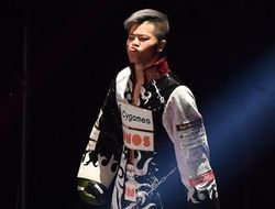 фото - Теншин Насукава заявил о желании «надрать задницу» Флойду Мэйуэзеру