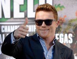 фото - Альварес: Я дерусь с чемпионами, а с кем дерётся Головкин?