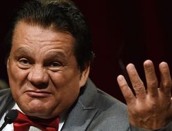 фото - Альварес победил Головкина, а в реванше может и нокаутировать — Роберто Дюран