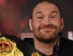 фото - Фьюри проведёт промежуточный бой после Уайлдера. Мнения промоутера и босса WBC