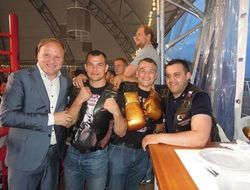 фото - Умар Кремлёв — о реванше Фёдора Чудинова и титульнике Михаила Алояна