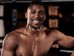 фото - Планы Энтони Джошуа: Сперва Уайлдер, затем Усик