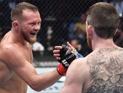 фото - Бонусы UFC 267: Ян–Сэндхаген — лучший бой; видео лучших моментов