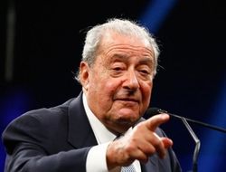 фото - Боб Арум рассказал, в чём проблема Эдди Хирна