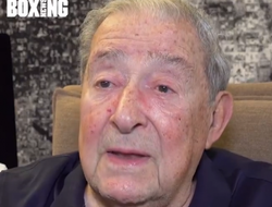 фото - Ломаченко и Дэвис ведут переговоры об унификации — Арум