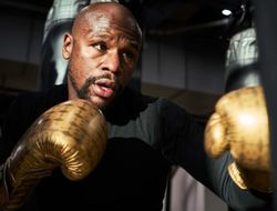 фото - Партнёр Мэйуэзера по залу интригует: Он мог бы тягаться со Спенсом, мы работали ночью!