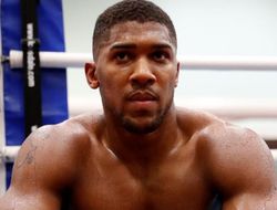 фото - Энтони Джошуа: Прошу ли я бой с Уайлдером? Да я умоляю!