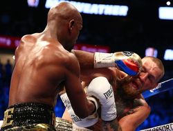 фото - Макгрегор ответил Мейвезеру, Головкин и Канело продали свыше 1 млн PPV