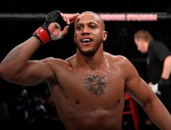 фото - Проспект Сирил Ган забил экс-чемпиона Джуниора дос Сантоса на UFC 256