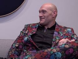 фото - Фьюри опять подтрунивает над Усиком. И говорит об Уайлдере «в апреле на Уэмбли»