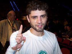 фото - Владимир Хрюнов подписал Хабиба Аллахвердиева