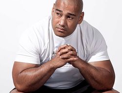 фото - Сэм Питер вне игры, Алекс Леапаи встретится с Маликом Скоттом