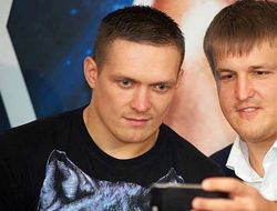 фото - Промоутер Усика: Мы сделали предложение Поветкину