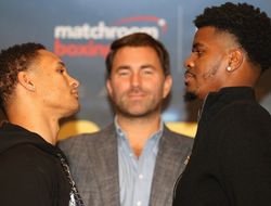 фото - Официально: Прогрейс и Хукер подерутся в договорном весе — комментарии сторон