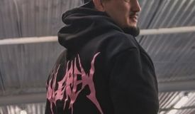 Два бойца уволены из UFC