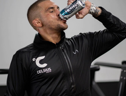 фото - Тренер о сотрудничестве с Порье: «И тогда я назвал его больным придурком»